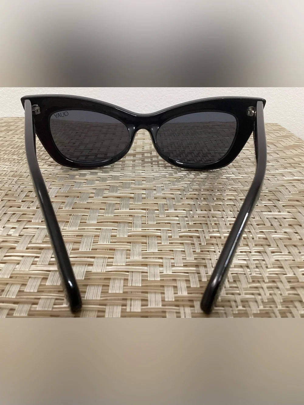Quay Australia  Subculture 111 Black Cat-Eye Sunglasses - Picture 4 of 6